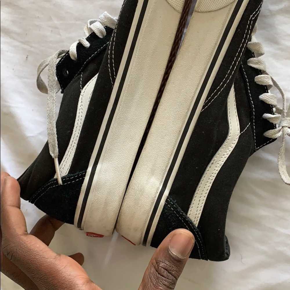 Vans - Picture 5 of 6